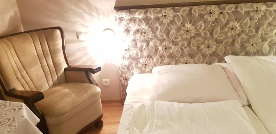 Hotel Radzewice מראה חיצוני תמונה