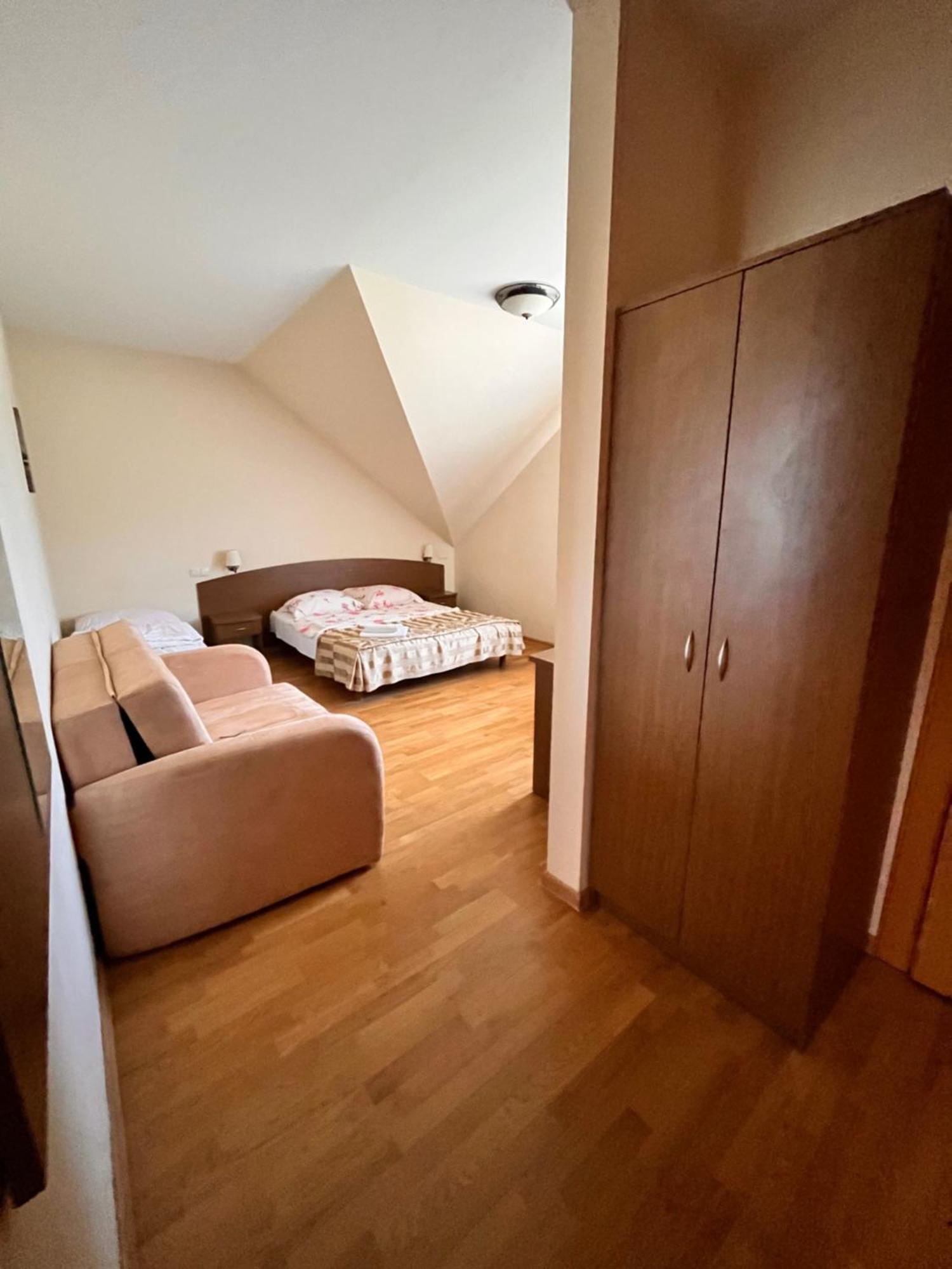 Hotel Radzewice מראה חיצוני תמונה